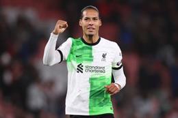 Van Dijk: "Đây có thể là một mùa giải đặc biệt của Liverpool"