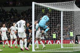 Cầu thủ Tottenham không phục sau trận thua Man City