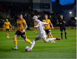 Bruno Fernandes và Rasmus Hojlund nổi điên với Alejandro Garnacho