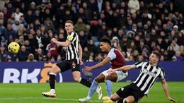 Ollie Watkins đi vào lịch sử trong ngày Aston Villa thua trận