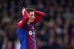 Robert Lewandowski thất vọng về tình hình ở Barca