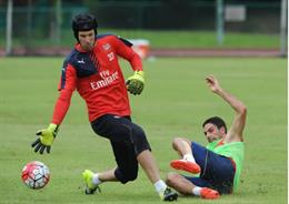 Petr Cech dự đoán cuộc đua vô địch Premier League mùa này