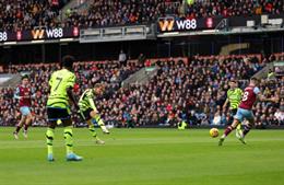 Huyền thoại Arsenal đưa Bukayo Saka và Martin Odegaard lên mây