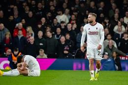 Luke Shaw bị chê sau khi phải rời sân sớm trước Luton