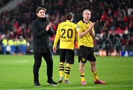 HLV Dortmund hài lòng sau trận hòa PSV