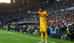 Lamine Yamal và Pepe đi vào lịch sử C1 trong cùng một ngày