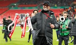 Klopp làm điều bất ngờ với trọng tài bắt chính trận CK cúp Liên đoàn Anh