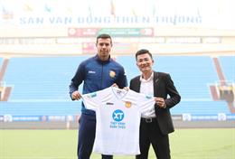 CLB Nam Định bất ngờ ra mắt tân binh trước trận gặp Hà Nội