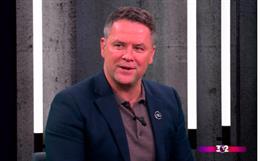 Michael Owen nhận định cuộc đua vô địch Ngoại hạng Anh mùa này