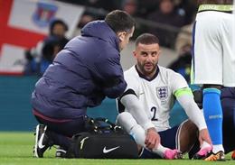 Điểm tin bóng đá sáng 24/3: Man City đón tin dữ từ Kyle Walker