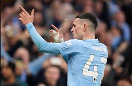 Phil Foden nhận giải Cầu thủ xuất sắc nhất Ngoại hạng Anh mùa này