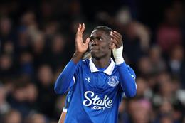 Everton giảm giá bán sao khủng cho MU và Arsenal