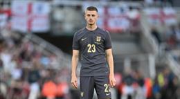 Adam Wharton xứng đáng đá chính hơn Kobbie Mainoo