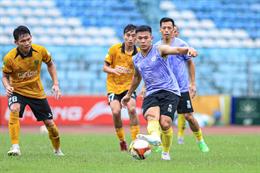 Thiếu vắng nhiều trụ cột, CLB Hà Nội vẫn 'đánh tennis' trước đối thủ