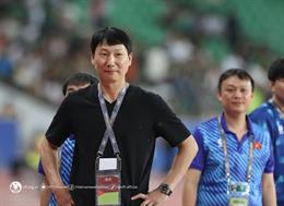 Thầy trò HLV Kim Sang Sik xuất hiện trên trang chủ FIFA