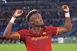 Arsenal muốn gây sốc với Tammy Abraham của Roma