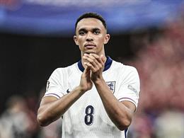 Alexander-Arnold chờ cơ hội trở lại tuyển Anh