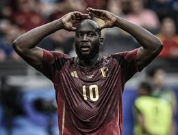 Lukaku lại mất bàn thắng vì VAR