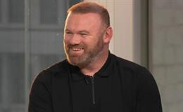 Rooney: "Tôi không muốn trở thành Gary Neville mới"