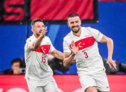 Kết quả Euro 3/7/2024 Áo vs Thổ Nhĩ Kỳ: Dấu ấn hàng thủ