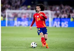 Rodri bất ngờ với Marc Cucurella