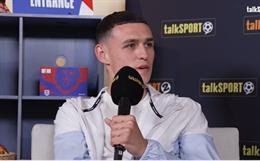 Bị tố từ chối đá 11m trước Thụy Sĩ, Phil Foden phản ứng thế nào?