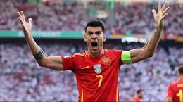 Alvaro Morata đi vào lịch sử bóng đá TBN tại các VCK Euro