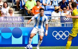 Man City không còn cách nào giữ chân Alvarez