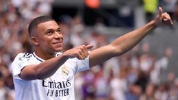 HLV Ancelotti tiết lộ thời điểm Kylian Mbappe ra mắt Real Madrid