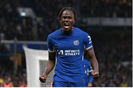 Chelsea giảm giá bán Trevoh Chalobah