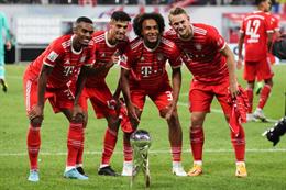 Bức ảnh chụp 4 cầu thủ Bayern Munich gây sốt