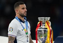 Kyle Walker lên tiếng sau khi bị loại khỏi tuyển Anh