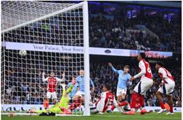 Man City kém cỏi thay vì Arsenal xuất sắc