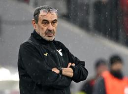 HLV Maurizio Sarri bất ngờ phải nhập viện