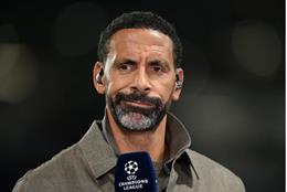 Rio Ferdinand chỉ trích MU vì bán Jonny Evans