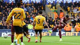 Wolves lập kỷ lục tệ hại sau trận thua Man City