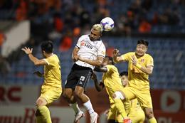 Sau vòng 5 V.League: Ứng viên đua trụ hạng lộ diện