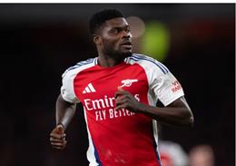 Mikel Arteta cập nhật tương lai của Thomas Partey