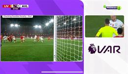 Unai Emery tức giận vì Aston Villa mất penalty trước Liverpool