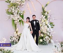 Hậu vệ Hà Nội kết hôn sau 4 năm hẹn hò