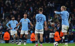 Nathan Ake thừa nhận Man City có thể đang gặp vấn đề tâm lý