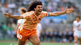 ĐT Việt Nam nhận lời chúc từ huyền thoại Ruud Gullit