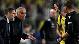 Jose Mourinho lại mỉa mai trọng tài sau trận thua của Fenerbahce