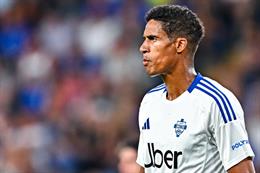 Đội bóng Ý ra quyết định chưa từng có sau lời khuyên của Varane