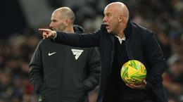HLV Arne Slot nói gì sau thất bại trước Tottenham?