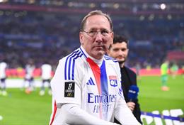 Chủ tịch Lyon ví von lãnh đạo Ligue 1 như chó cảnh của chủ tịch PSG