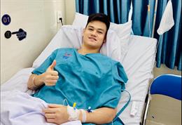 Hồ Tấn Tài lạc quan sau ca phẫu thuật chấn thương