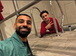 Curtis Jones muốn trả tiền xem Eden Hazard thi đấu hơn Mo Salah