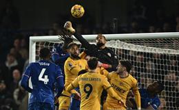 Robert Sanchez chỉ xứng đáng bắt cho một đội tầm trung ở NHA