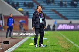 Màn ra mắt không như ý của HLV Hoàng Văn Phúc